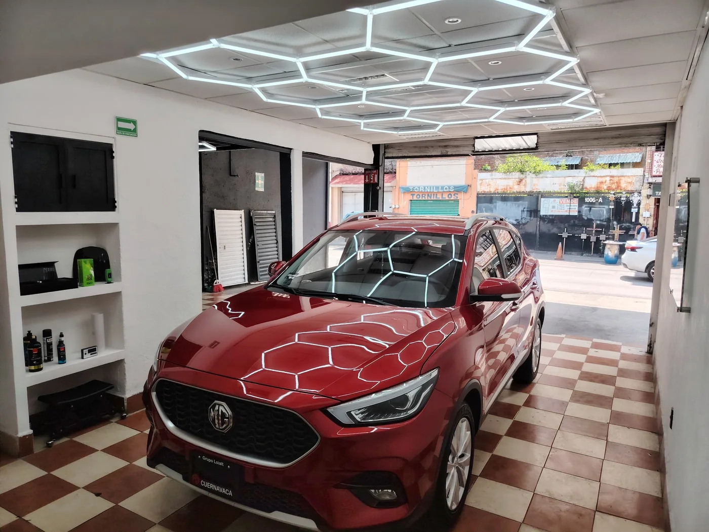 Trabajo de detallado automotriz 2